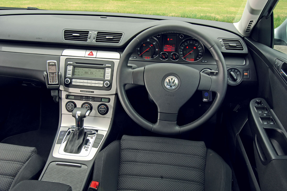 Volkswagen Passat dashboard