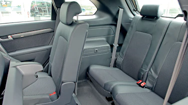 Chevrolet Captiva rear seats
