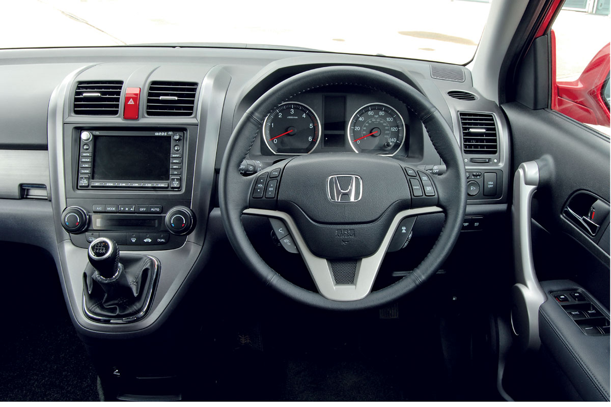 Honda CR-V dashboard