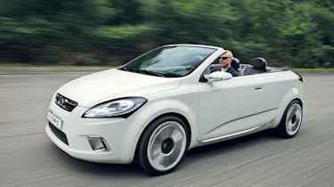 Kia Excee'd