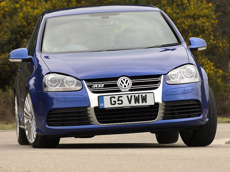 Volkswagen Golf R32