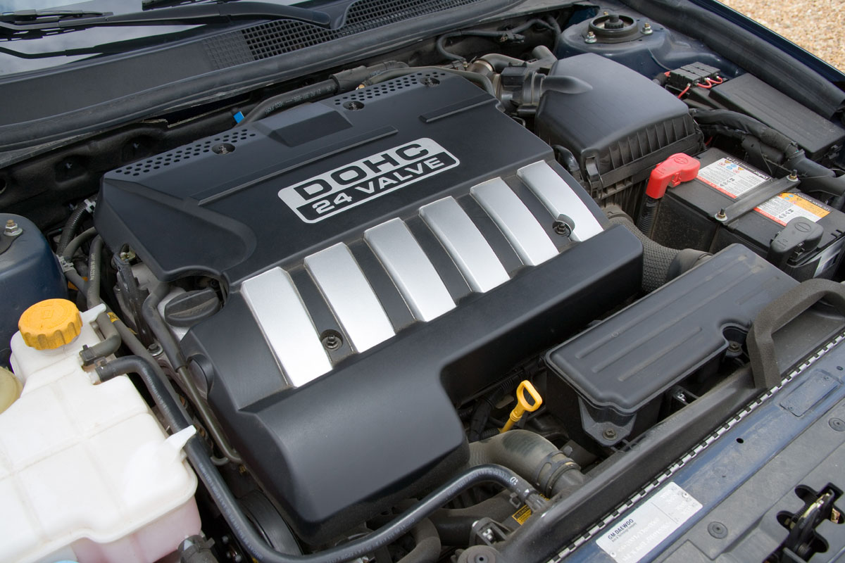 Chevrolet Epica engine