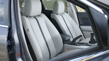 Mazda CX-7 interior