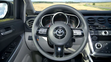 Mazda CX-7 dashboard