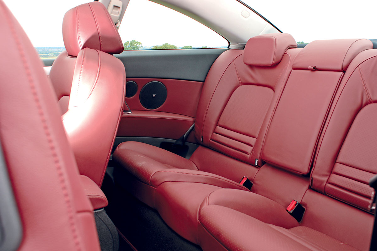 Peugeot 407 interior