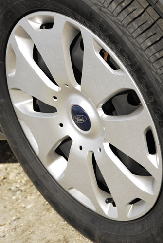 Ford Mondeo wheel
