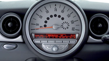 MINI One Speedo