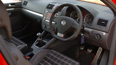 VW Golf GTI Edition 30