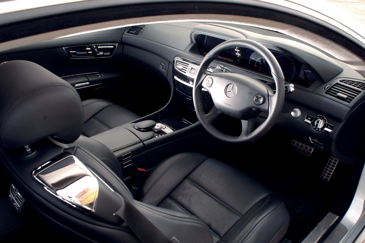 Mercedes CL63 AMG