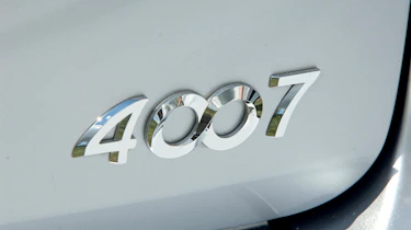 Peugeot 4007