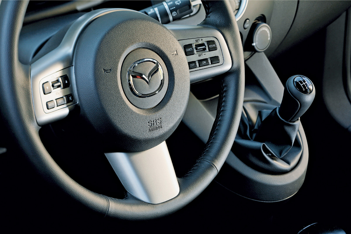 Mazda 2