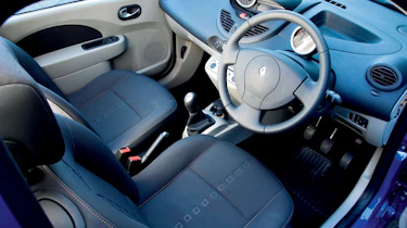 Twingo cabin