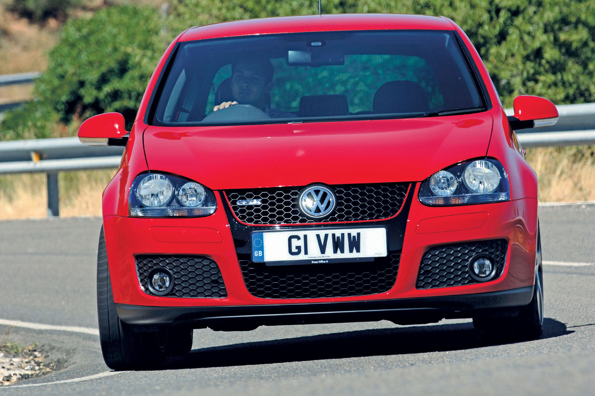 Volkswagen Golf GTI DSG