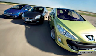 Peugeot 308 vs rivals
