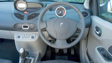 Twingo cabin