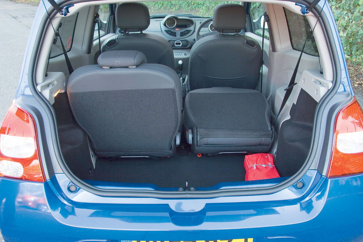Twingo boot