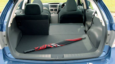 Impreza boot