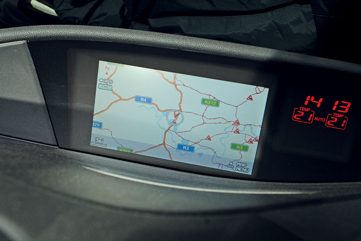 Civic Type R sat-nav