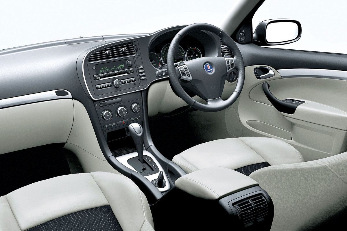 Saab 9-3 interior