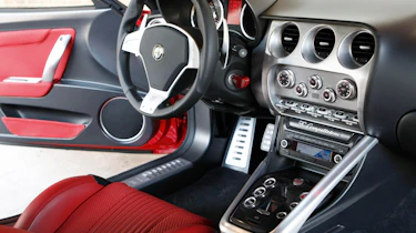 Alfa Romeo 8C