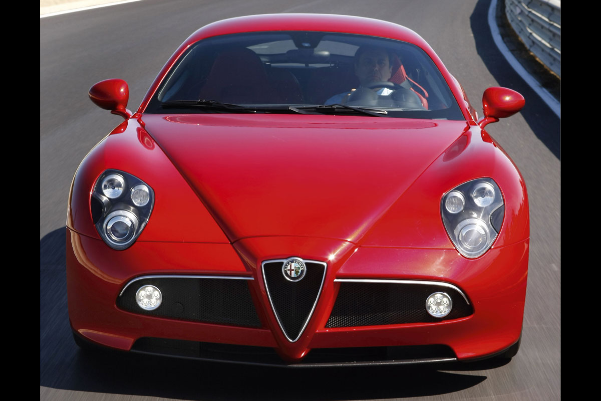 Alfa Romeo 8C