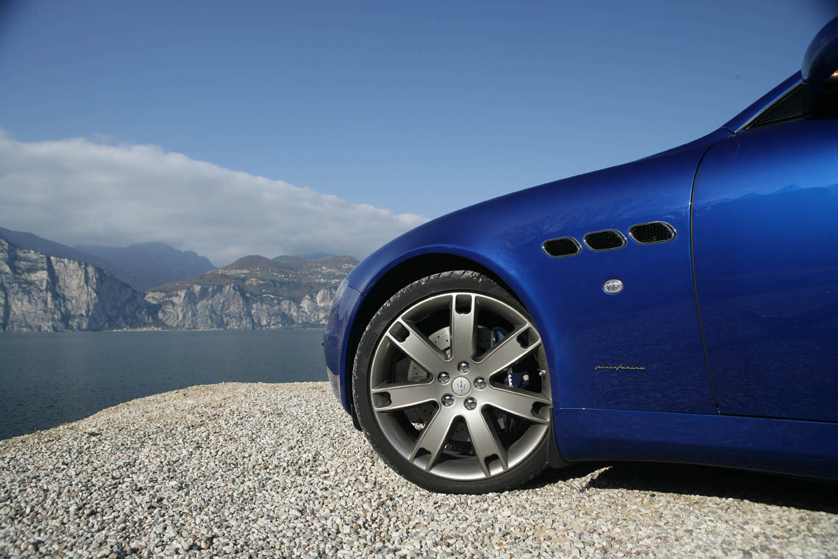 Maserati arty
