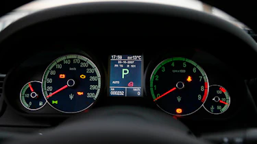Maserati dash