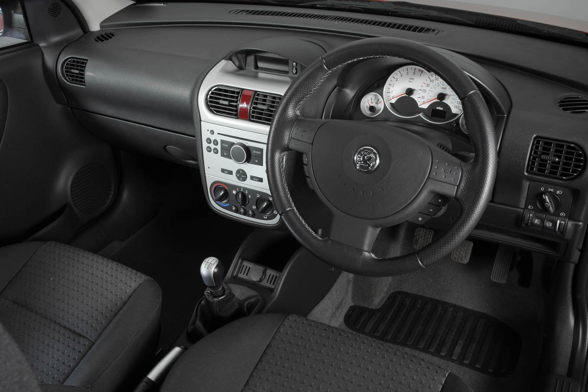Corsa steering
