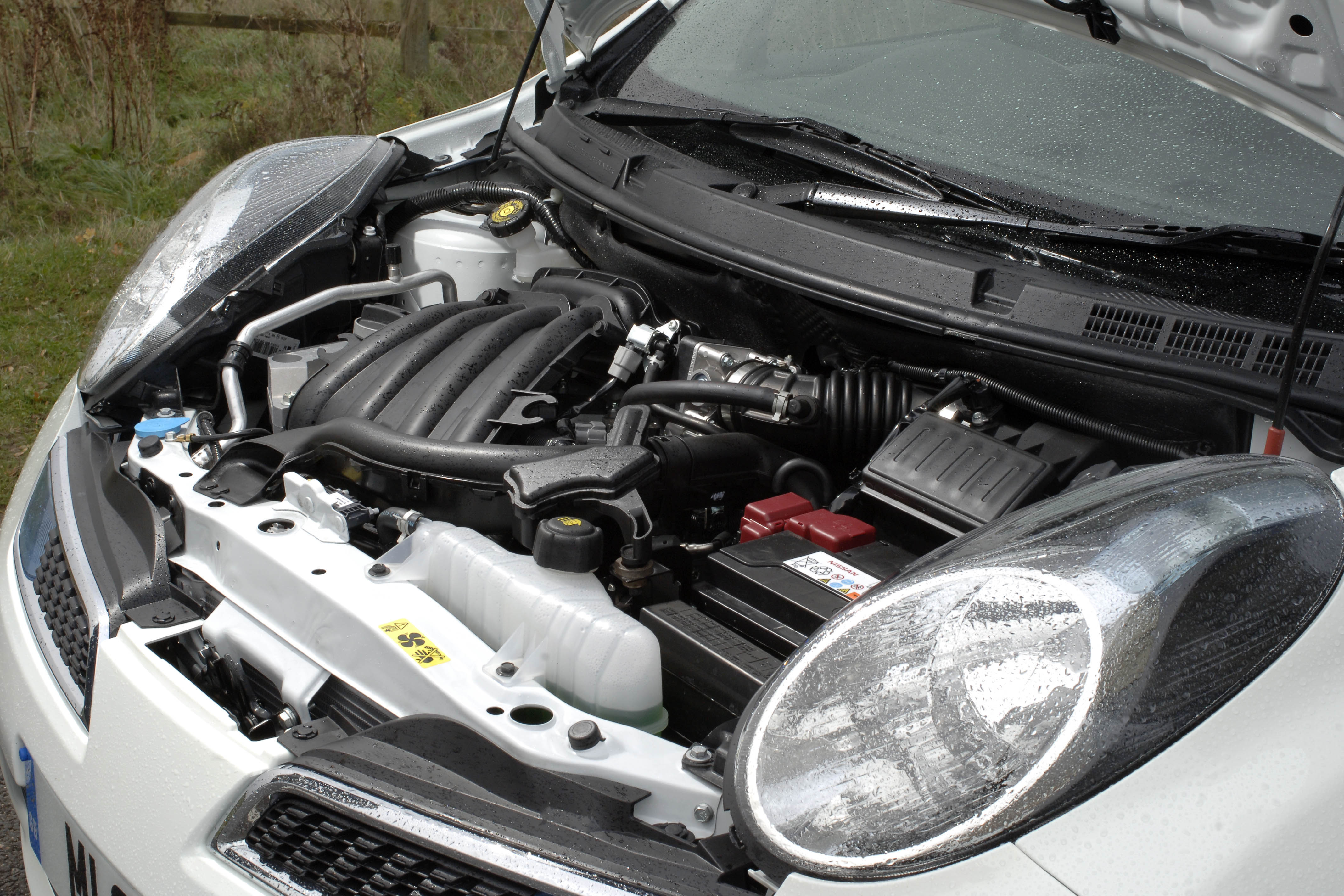 Micra engine