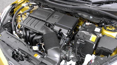 Mazda2 engine