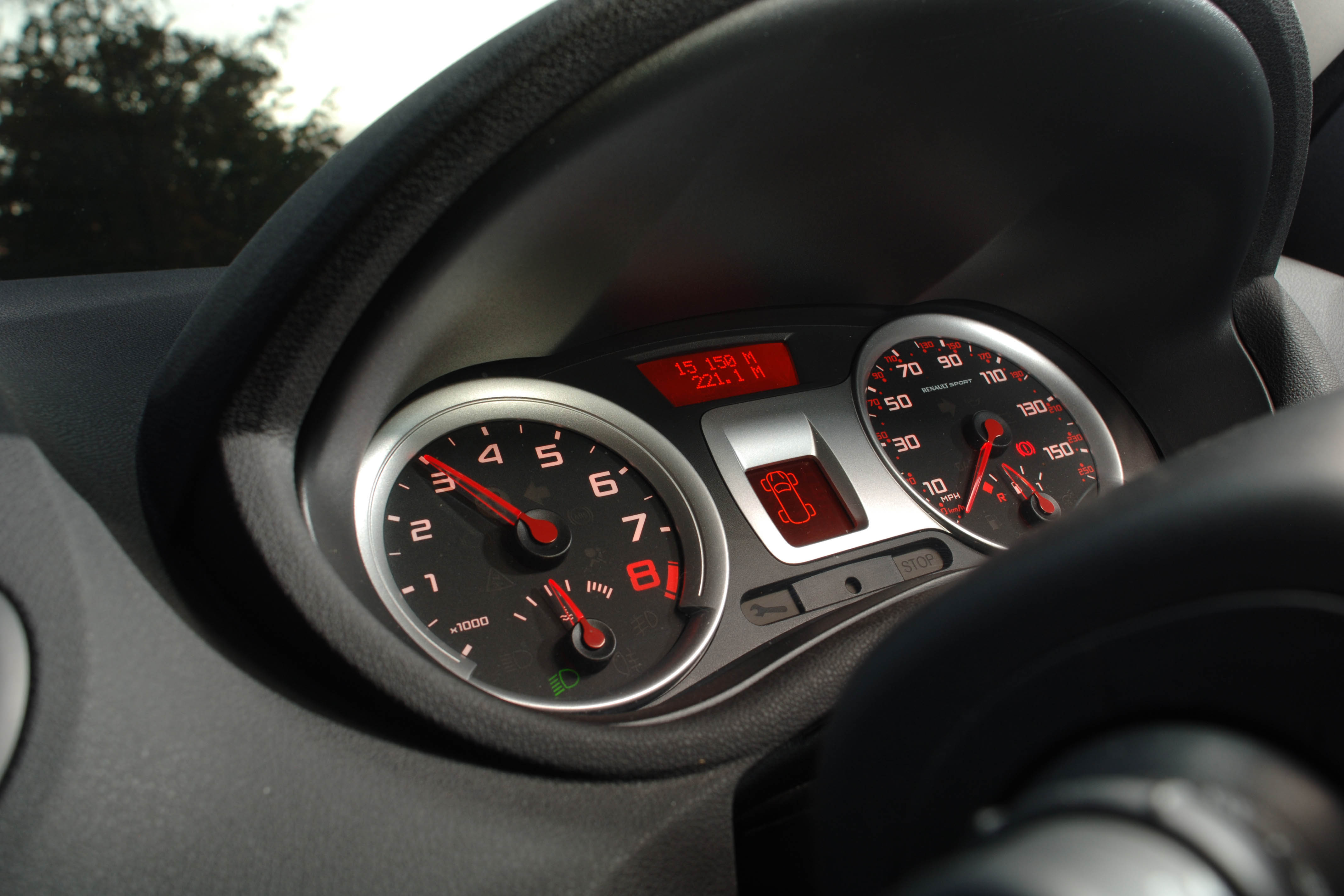 Clio dials