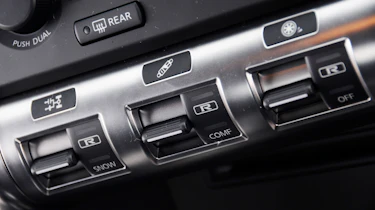 GT-R diff controls