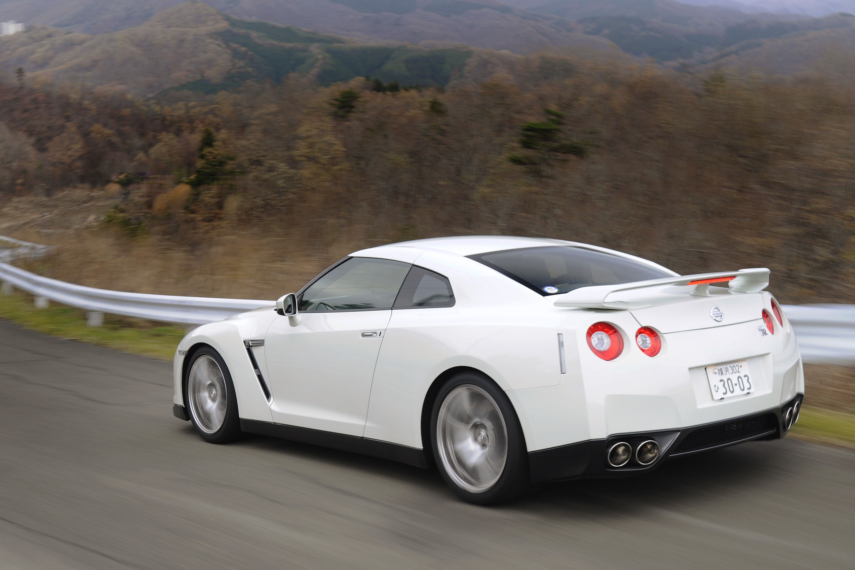 GT-R rear