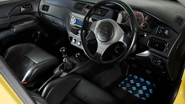 Evo dash