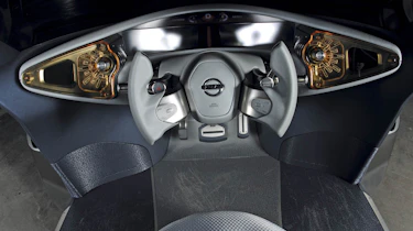 Nissan Mixim