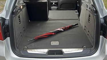 Renault Laguna boot