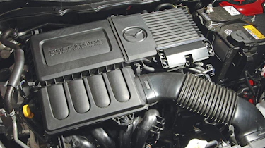 Mazda 2 engine