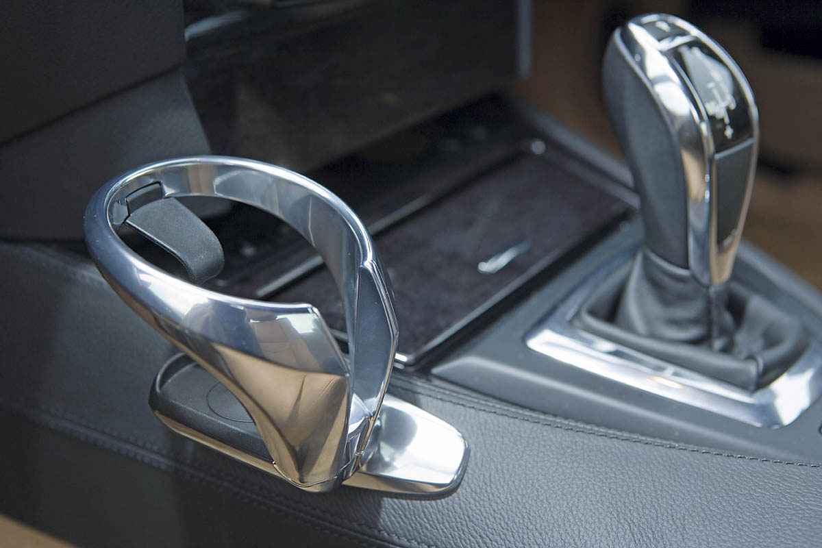 BMW 635d knob