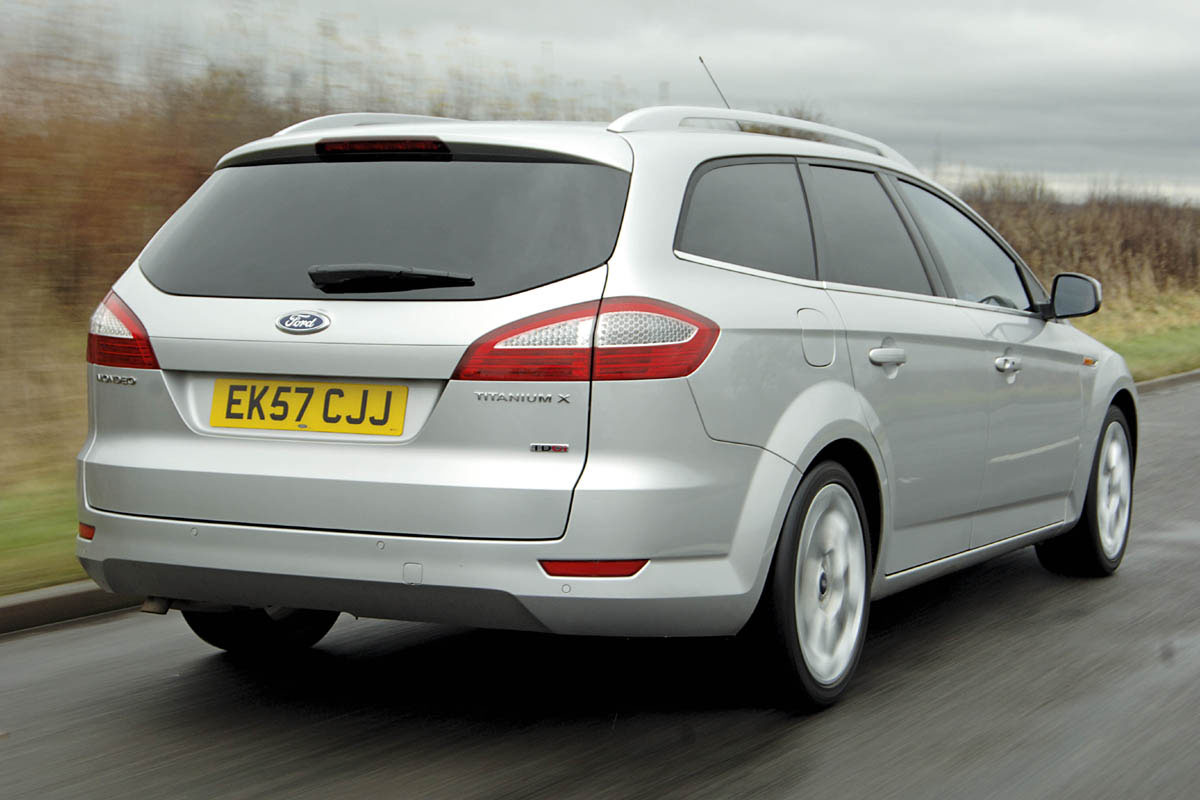 Ford Mondeo rear