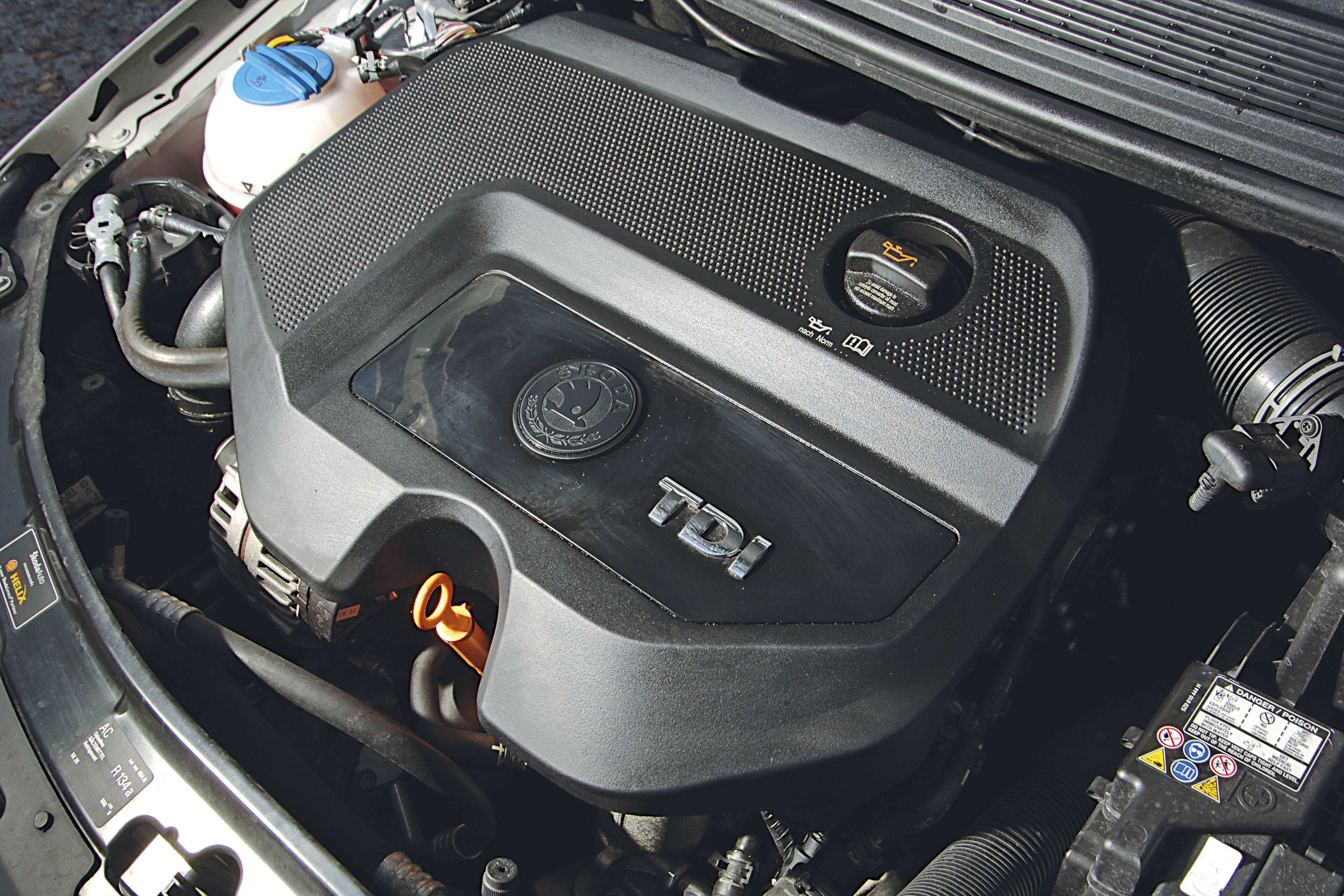 Roomster engine