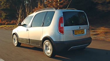 Roomster rear