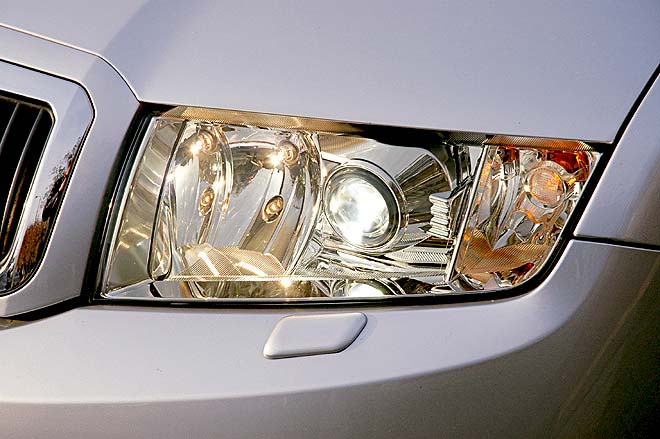 Skoda Fabia VRS headlight