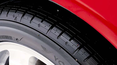 Honda NSX tyre