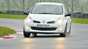 Clio front