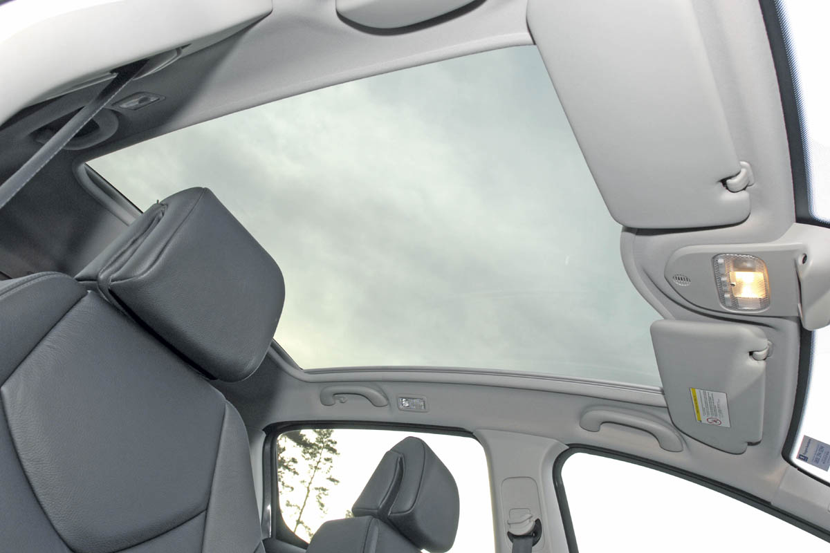 Peugeot sunroof