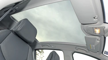 Peugeot sunroof