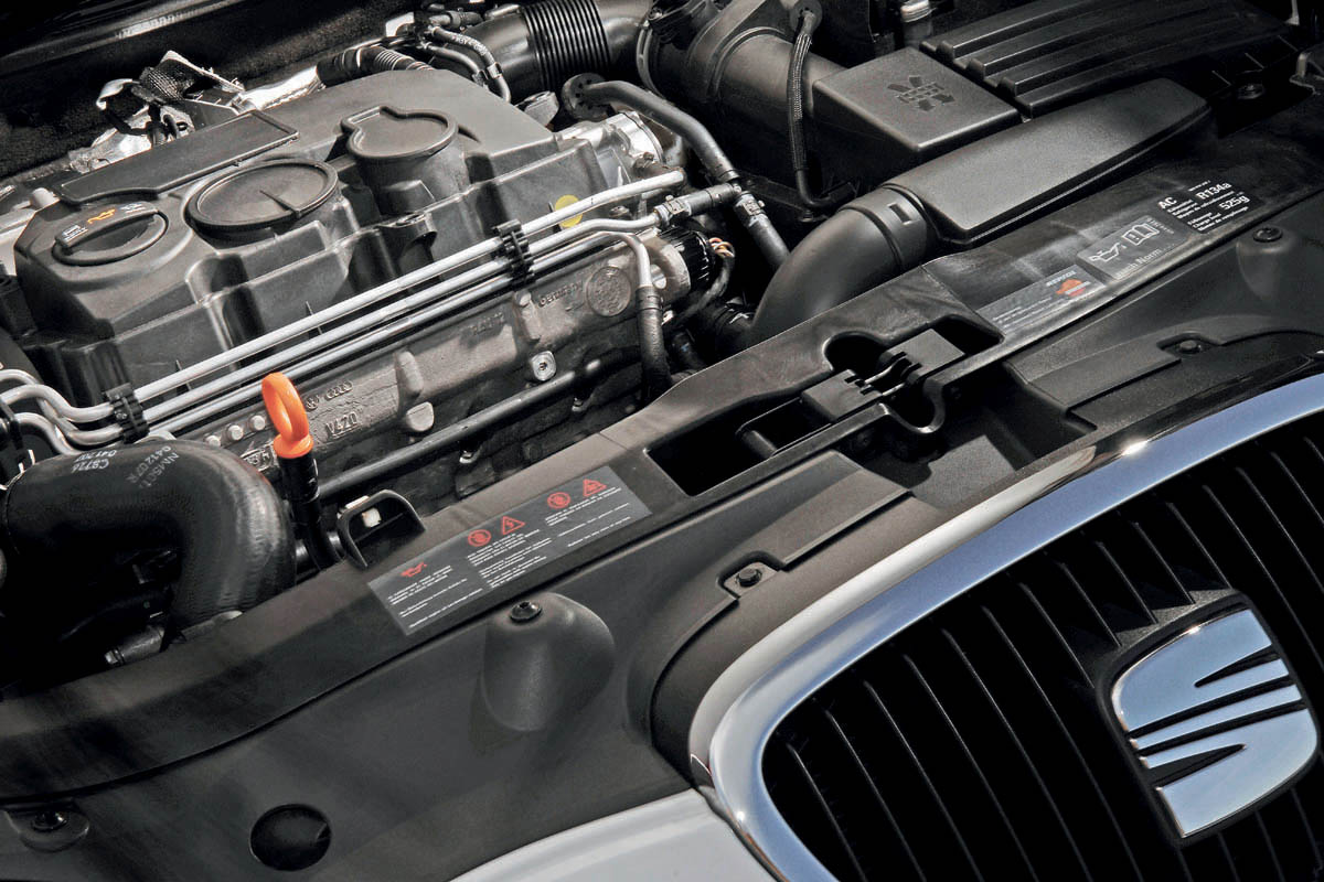 Seat engine