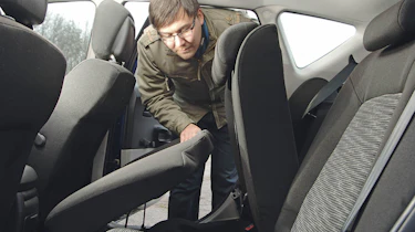 kia seats