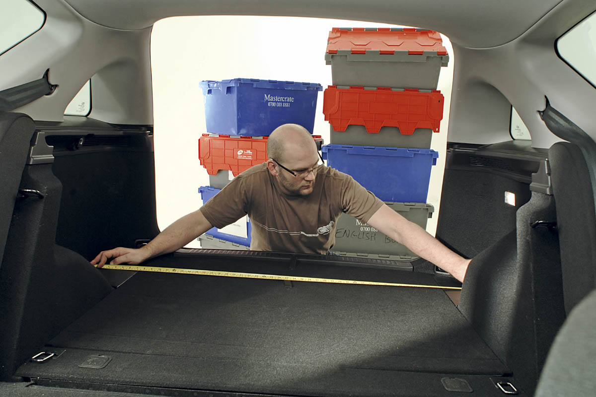 kia boot
