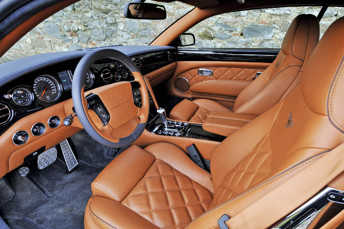 Bentley cockpit